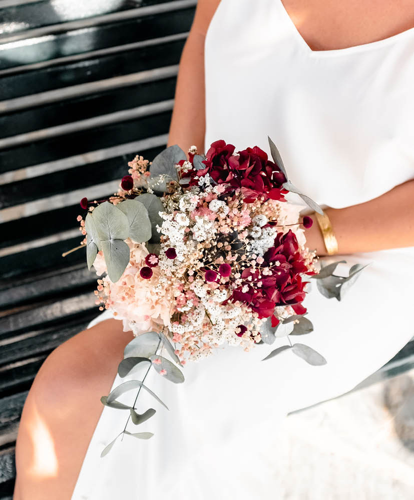 Bouquet de mariée Frida_Rosacadaques_Fleurs séchées 2 Bouquet de mariée en fleurs séchées champêtre et moderne